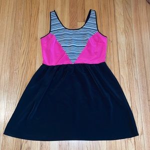Lightweight pink, white and black dress